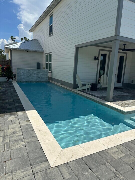 94 Woodshire Dr in Santa Rosa Beach, FL - Building Photo