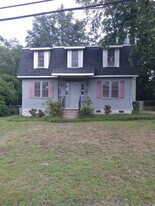 1321 Lafayette Ave in Cayce, SC - Building Photo