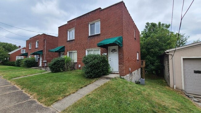330 E Pike St, Unit 330, Unit 330