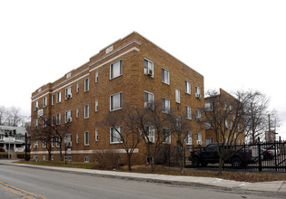 Crown Point Apartments in Indianapolis, IN - Building Photo - Building Photo