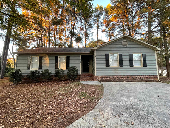 300 Deep Forest Ct in Gastonia, NC - Building Photo - Building Photo