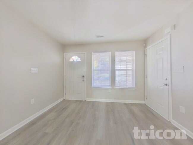 6215 Rockwell Blvd W in Charlotte, NC - Building Photo - Building Photo