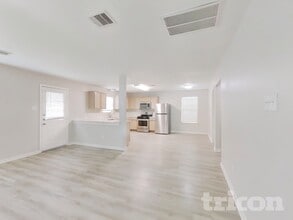 20710 Hardwick Oaks Dr in Houston, TX - Building Photo - Building Photo