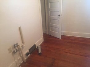 12619 W Capital Ave in Wood River, NE - Building Photo - Building Photo