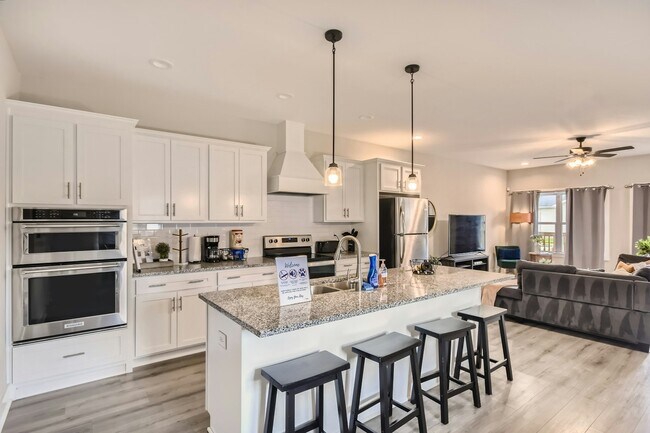 125 Lewis St in Nashville, TN - Building Photo - Building Photo