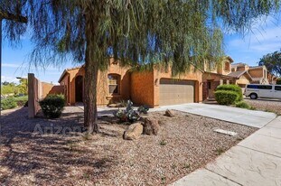 824 E Jacob St in Chandler, AZ - Building Photo