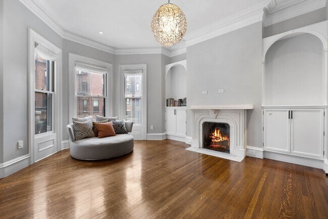 321 Beacon St in Boston, MA - Building Photo - Building Photo