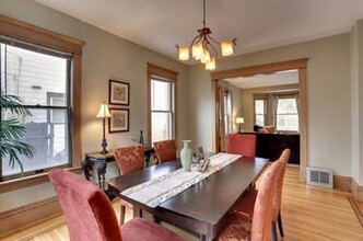 123 W 35th St in Minneapolis, MN - Building Photo - Building Photo