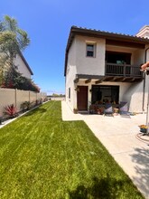 6813 Briarwood Dr in Carlsbad, CA - Foto de edificio - Building Photo