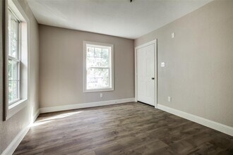 7135 Avenue C-Unit -4 in Houston, TX - Building Photo - Building Photo