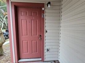 308 W Crescent Dr in Lakeland, FL - Building Photo