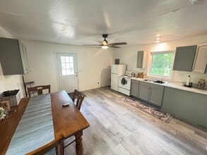 815 Duckwood Ct in Fairbanks, AK - Building Photo - Building Photo