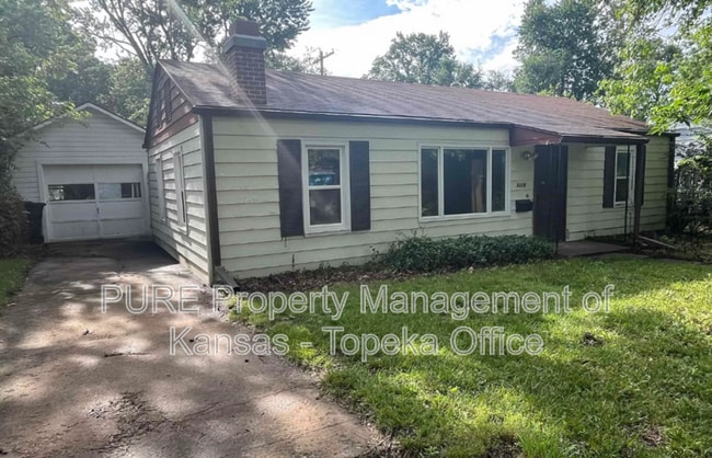 property at 2316 SW Eveningside Dr