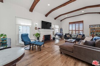 3300 W 78th St in Los Angeles, CA - Building Photo - Building Photo