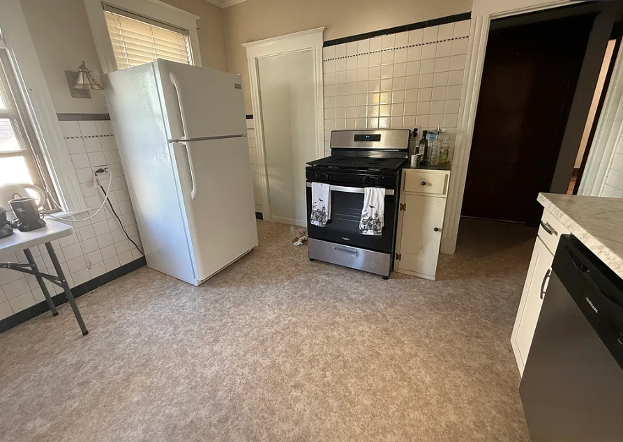 55 Frederick Ave, Unit 2 in Medford, MA - Building Photo