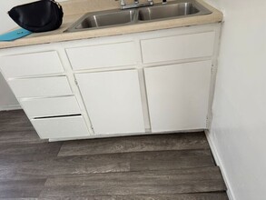 834-846 N Davidson Ave in San Bernardino, CA - Building Photo - Building Photo