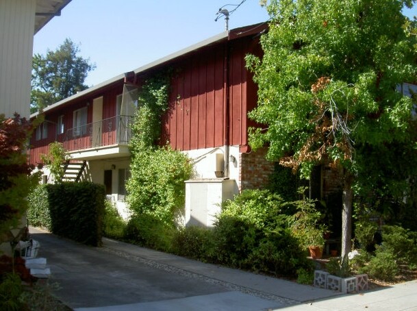 260 College Ave in Palo Alto, CA - Foto de edificio - Building Photo