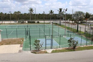 18070 San Carlos Blvd in Fort Myers Beach, FL - Building Photo