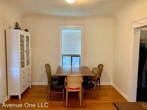 457 Garfield St in Seattle, WA - Building Photo - Building Photo