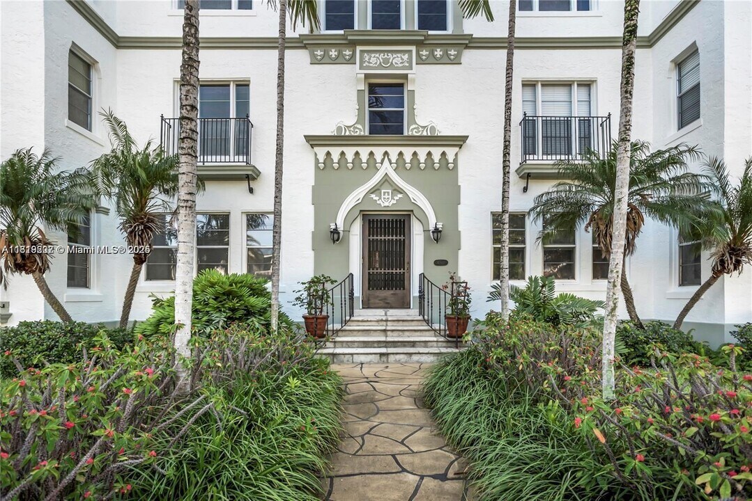 4501 Prairie Ave in Miami, FL - Building Photo