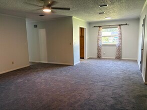 125 Patti Cove in Niceville, FL - Building Photo - Building Photo