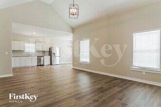 350 S Pine Dr in Jasper, AL - Foto de edificio - Building Photo