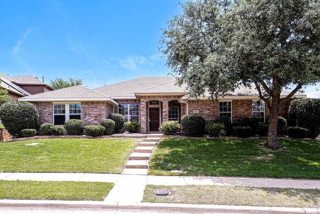property at 608 Azalea Dr
