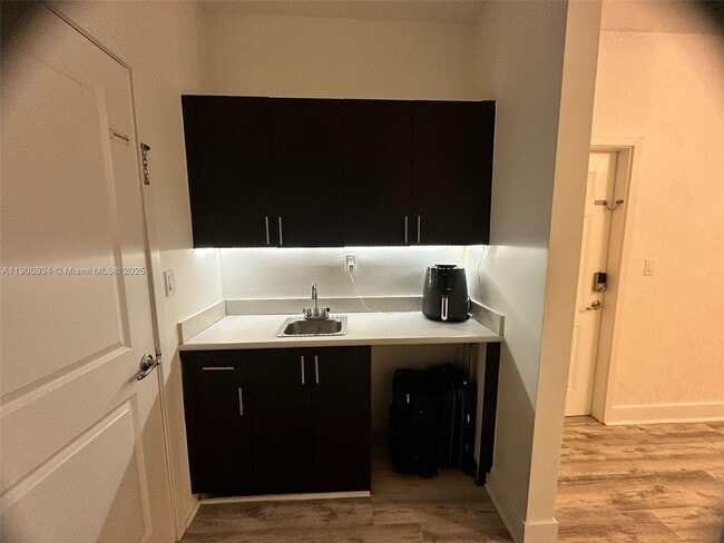 22433 SW 102nd Ave in Miami, FL - Building Photo - Building Photo