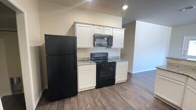 3505 Barnacle Dr in Killeen, TX - Building Photo - Building Photo