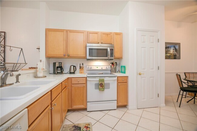 property at 3964 Bishopwood Ct E