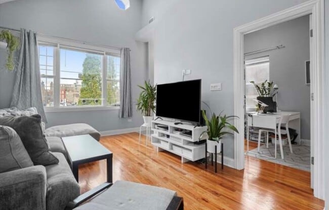 1920 S Sangamon St, Unit 1
