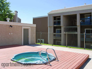 Westbury Apartments in Westminster, CO - Foto de edificio - Building Photo