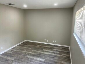 4110 Tropical Dr in San Antonio, TX - Building Photo - Building Photo