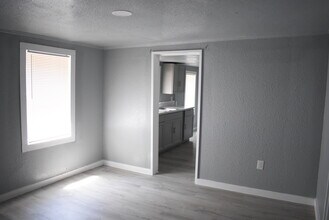 1709 Boney St in Nacogdoches, TX - Building Photo - Building Photo