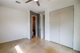 730 Tulane St in Houston, TX - Building Photo - Building Photo