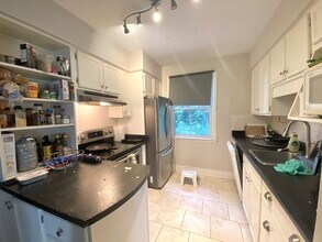 68 Harold Ct in Hamilton, ON - Building Photo - Building Photo