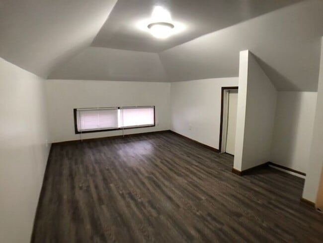 914 Broadway St in Niles, MI - Building Photo - Building Photo