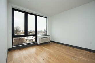 424 Arlington Ave, Unit 401 in Jersey City, NJ - Building Photo - Building Photo