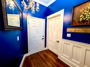 1219 Adams St, Unit The Beverly Carol-Suite A in Vicksburg, MS - Building Photo - Building Photo