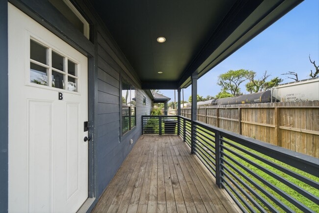 property at 603 Edgewood St