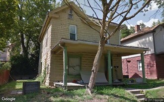 717 Wells St in Morgantown, WV - Building Photo