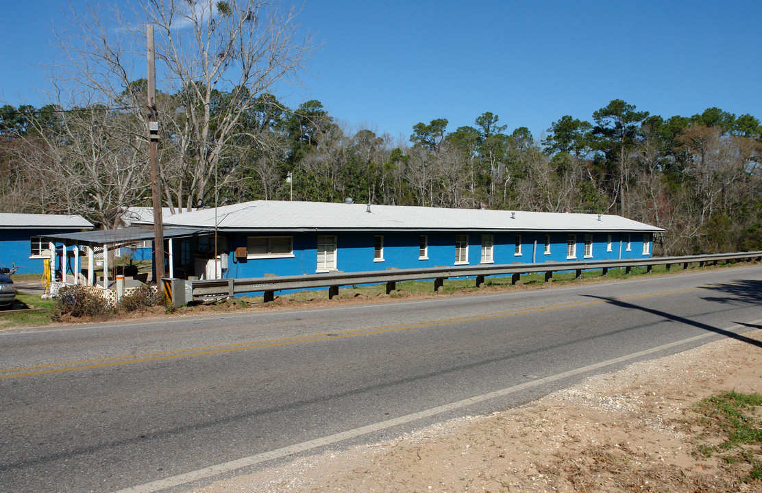 1st River Apartments in Magnolia Springs, AL - Building Photo