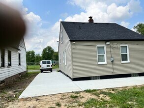 9272 Fielding St in Detroit, MI - Foto de edificio - Building Photo