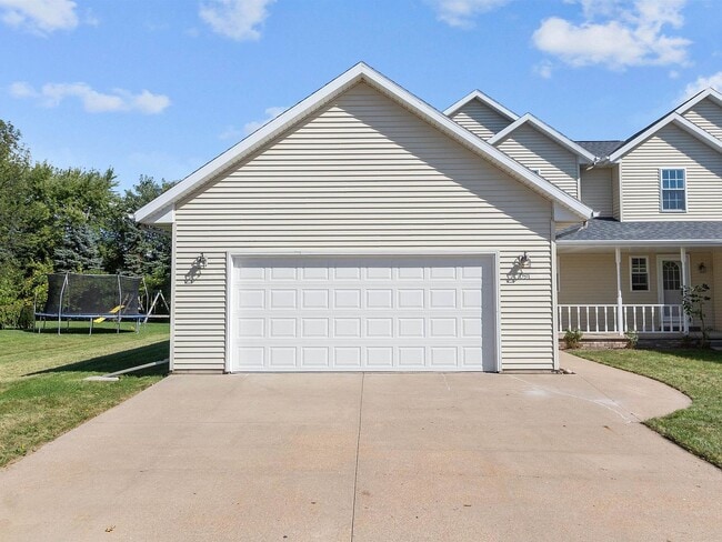property at 1091 Stillmeadow Ln
