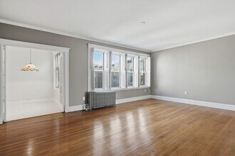 70 Fenway, Unit 70 Fenway Unit 51 in Boston, MA - Foto de edificio - Building Photo