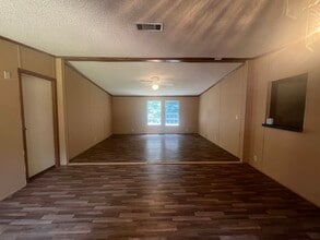 228 Bruce Rd in Havana, FL - Building Photo - Building Photo