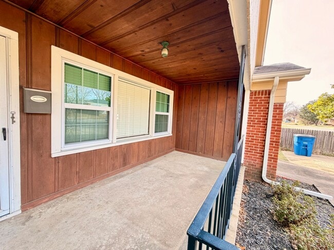 4828 E 25th Pl in Tulsa, OK - Building Photo - Building Photo