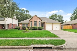 3651 Woodlace Dr in Humble, TX - Building Photo - Building Photo