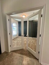 6731 Indian Lodge in San Antonio, TX - Building Photo - Building Photo