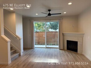 475 NE Elliott Ave in Gresham, OR - Building Photo - Building Photo